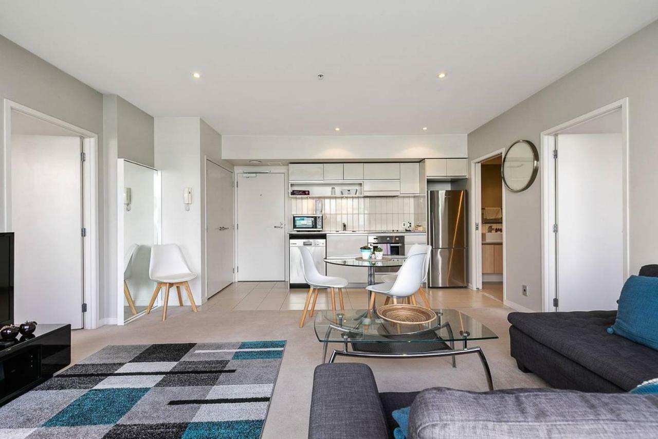 Two Bedroom Apartment - Pool, Gym & Free Parking! オークランド エクステリア 写真